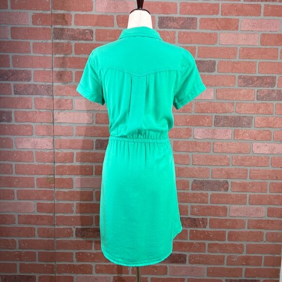 Love Tree | Green Tencel Shirt Dress - Picture 4 of 11